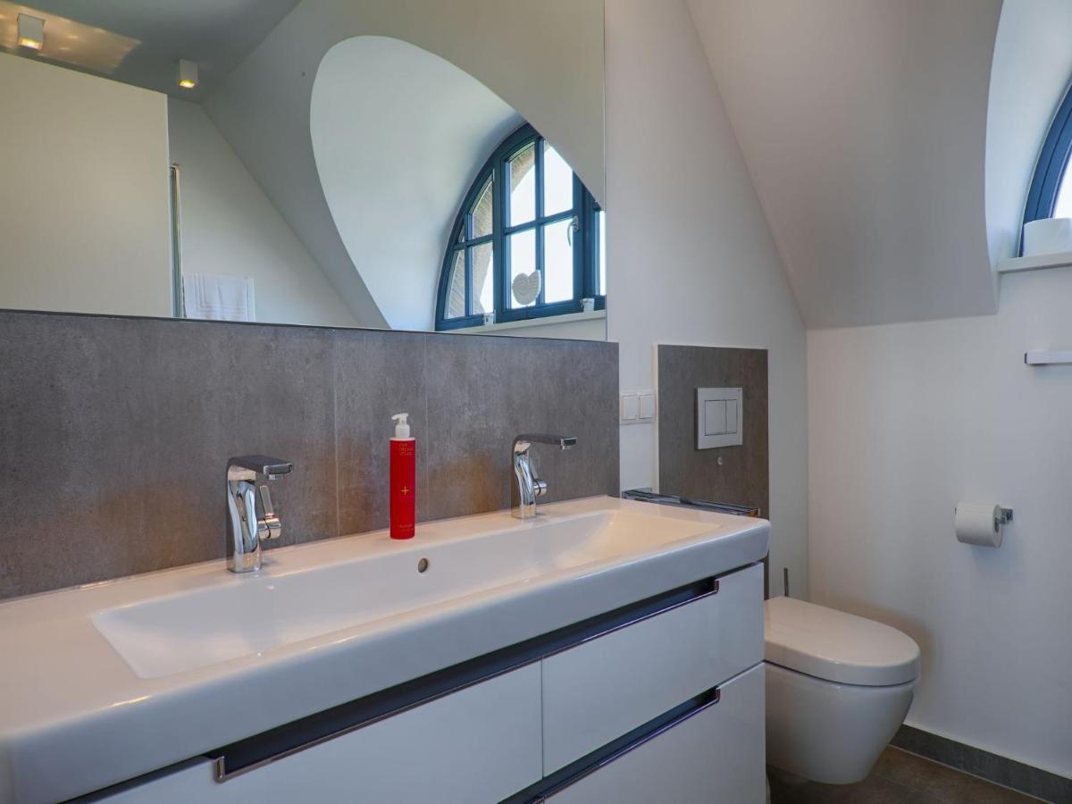 Reetland Am Meer - Luxus Reetdachvilla Mit 3 Schlafzimmern, Sauna Und Kamin F18 Dranske Zewnętrze zdjęcie